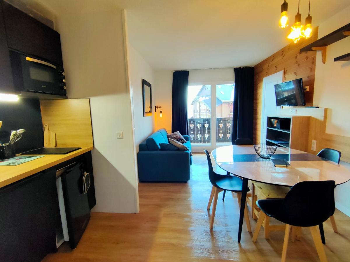 Risoul Appartement 2 Chambres Piscine Balcons De Sirius Luaran gambar